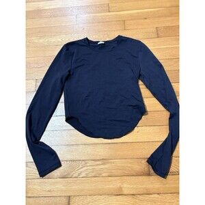 Aritzia Wilfred Size S Contour Black Long Sleeve Crew Neck Crop Shirt